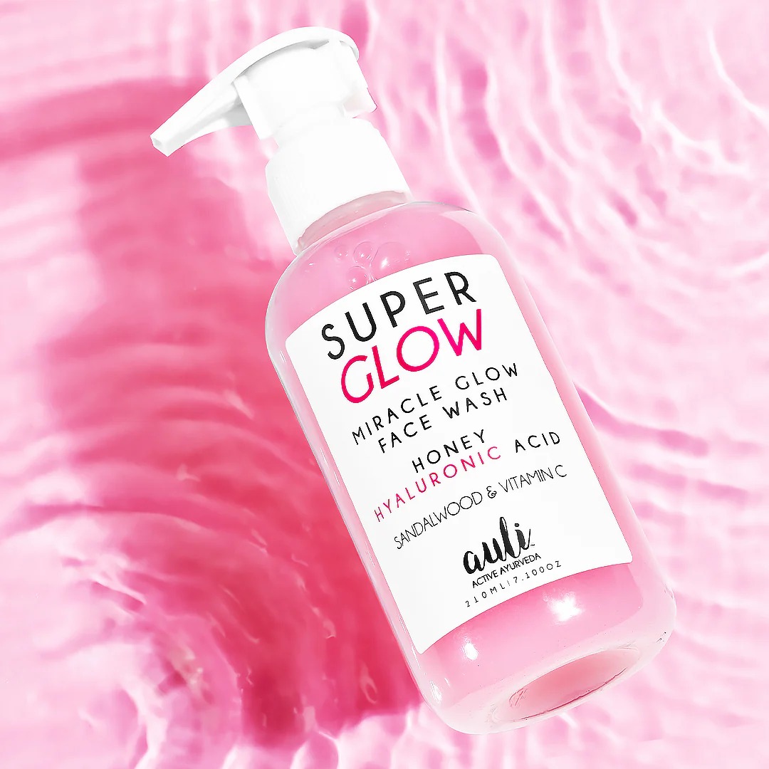Auli Lifestyle Super glow Hyaluronic Acid Nourishing Facewash