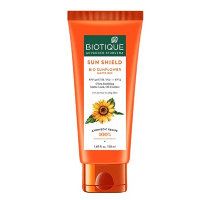 Biotique Sun Shield Sunflower Matte Gel Spf 50 UVB