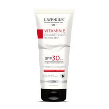 L’avenour Vitamin E Sunscreen, SPF 30++