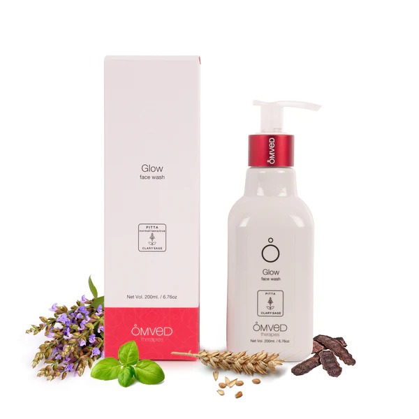 Omved Glow Face Wash