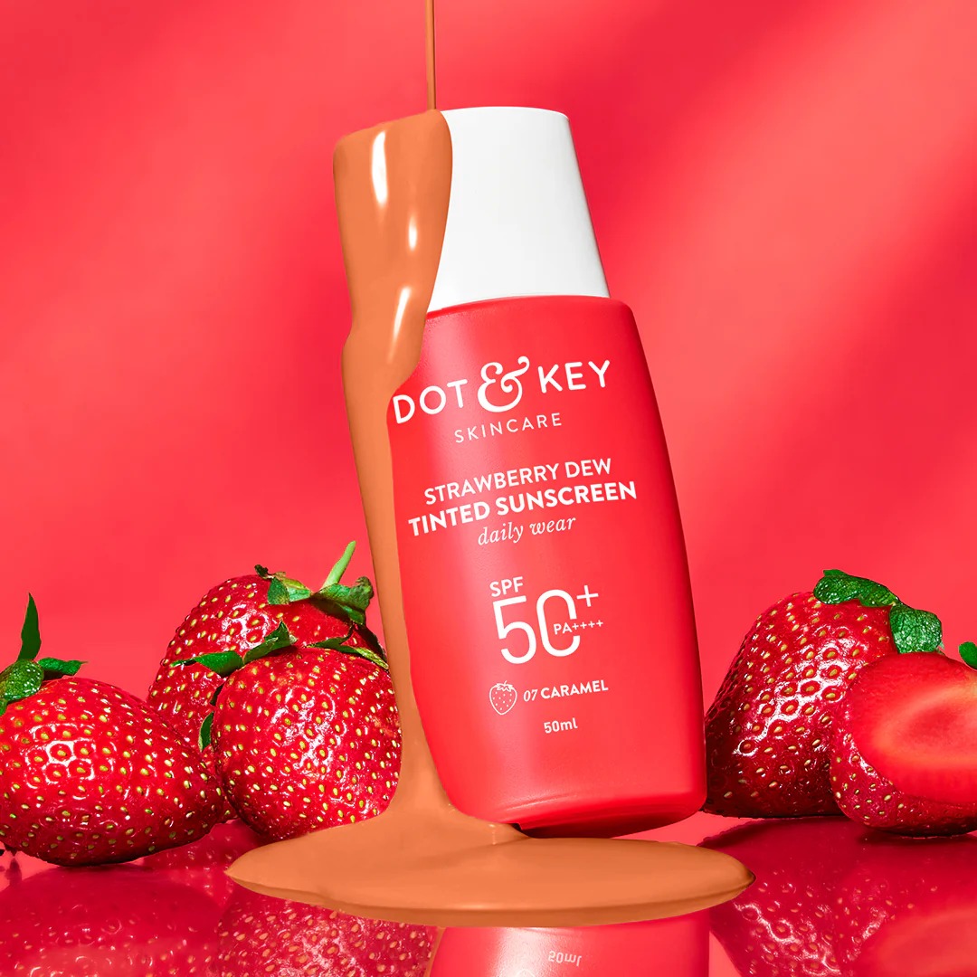 Dot & Key Strawberry Dew Tinted Sunscreen SPF 50+ PA++++ - Caramel Deep - 07