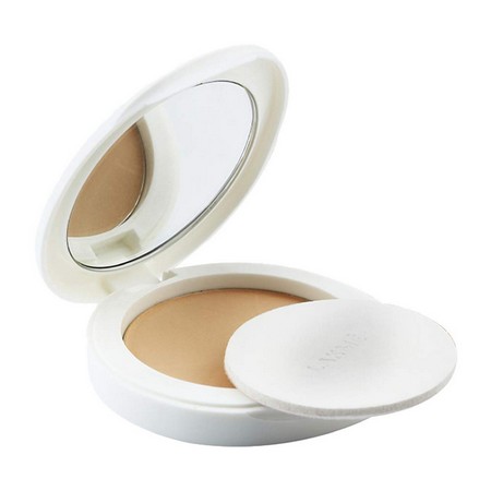 Lakme Perfect Radiance Intense Whitening Complexion Compact Ivory Fair 8 grams